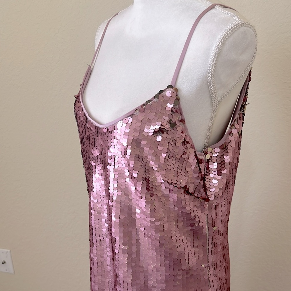 Alice + Olivia Sequin Mini Dress in Shimmering Pink P2P 18in - Picture 5 of 17